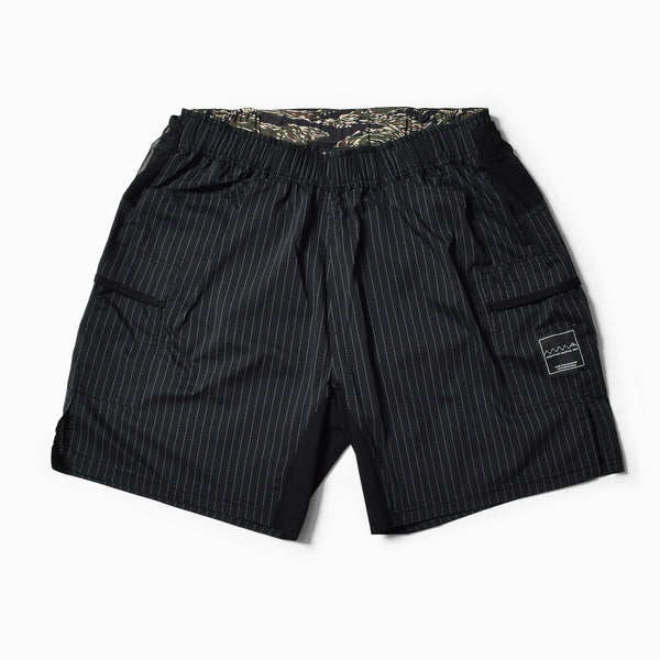 MMA 7-pockets Run Shorts V7 (Black Stripe)