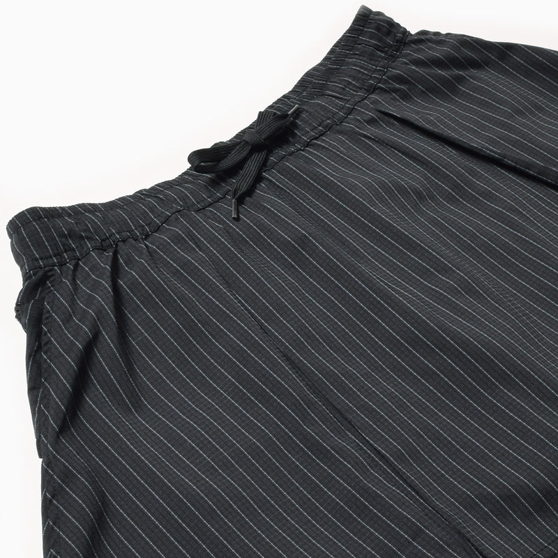 MMA Front Pleats Run Skirt (Black Stripe)