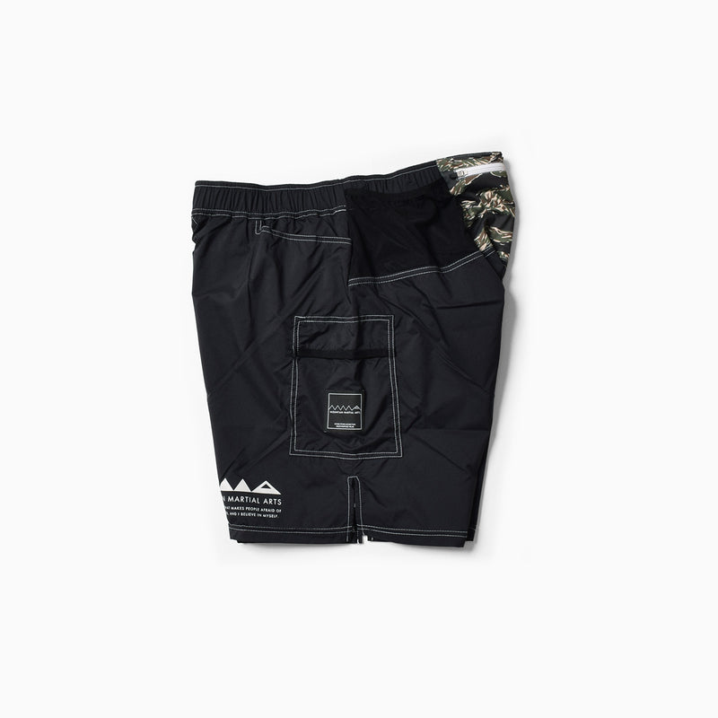 MMA Athlete Line 7-pockets Run Shorts (Black)