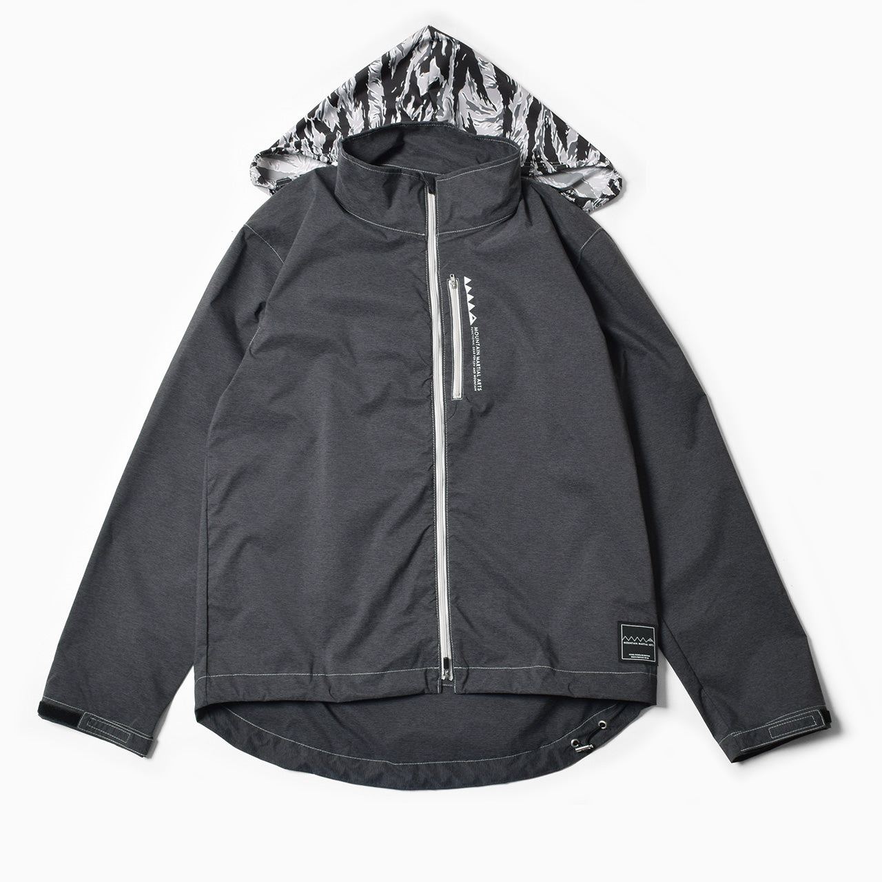 OUTER – TOKYO MOUNTAIN RUNNING COMPANY OUTER – TOKYO MOUNTAIN RUNNING COMPANY