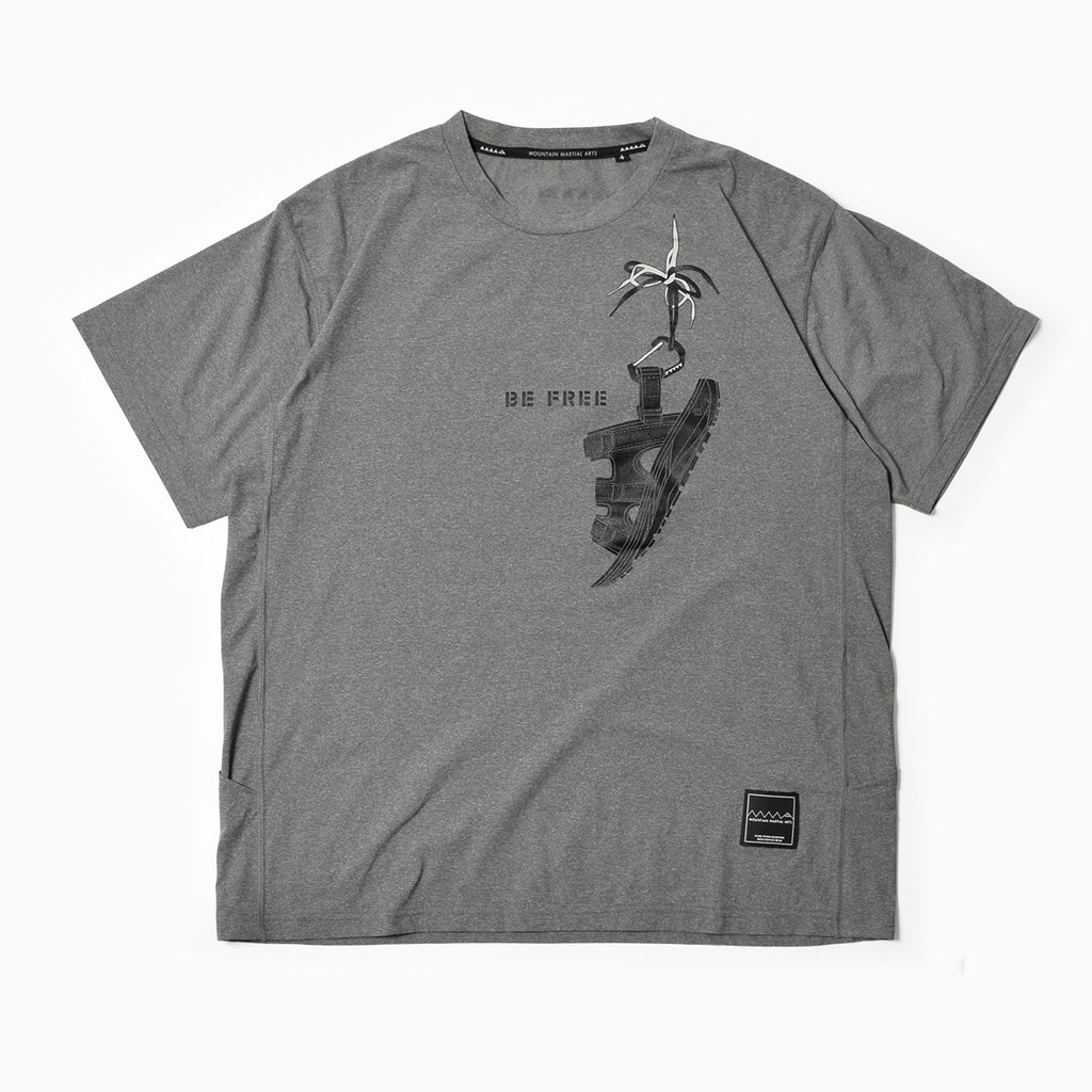 MMA rig BE FREE Tee (Charcoal) – TOKYO MOUNTAIN RUNNING COMPANY
